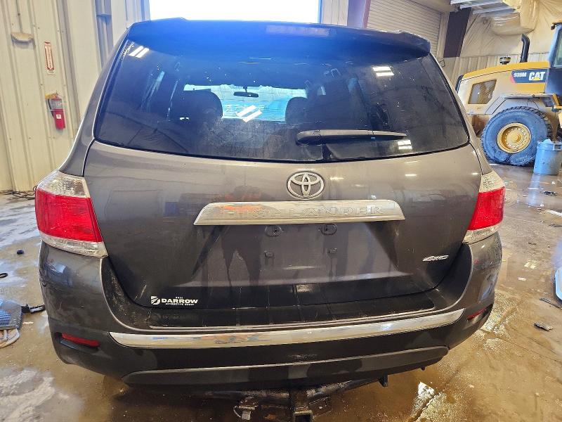 Photo 6 from auction – 2012 TOYOTA HIGHLANDER with VIN 5TDBK3EH9CS117550