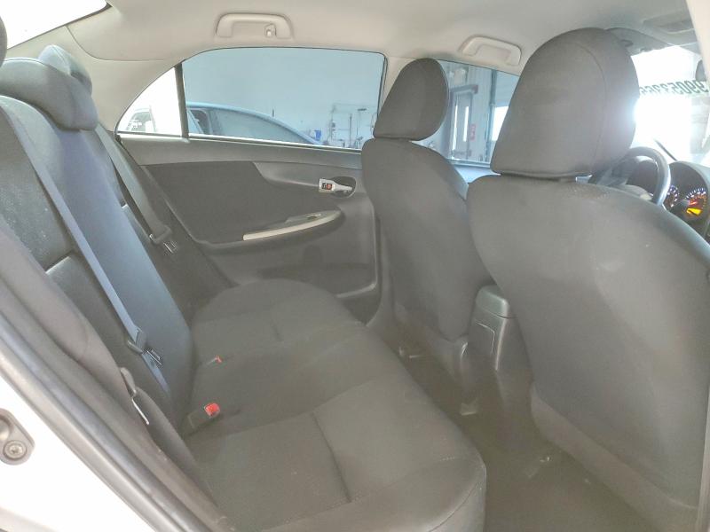 Zdjęcie 10 z aukcji – 2010 TOYOTA COROLLA BA z VIN 2T1BU4EE5AC253878