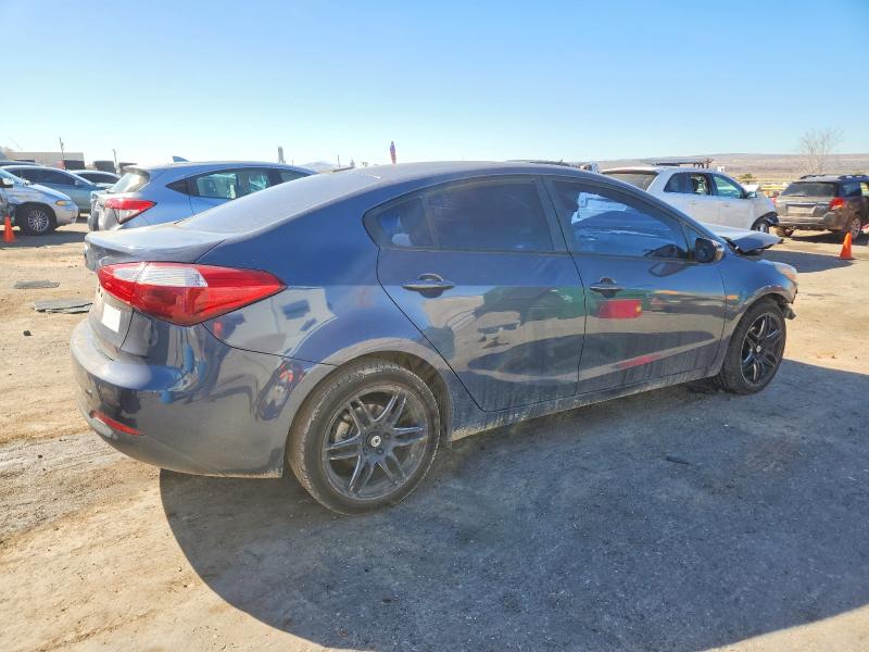 Photo 3 from auction – 2015 KIA FORTE LX with VIN KNAFX4A61F5365408
