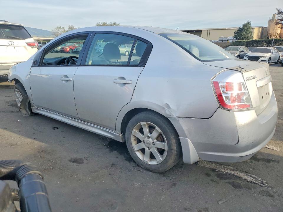 Photo 2 from auction – 2009 NISSAN SENTRA with VIN 3N1AB61E69L697933