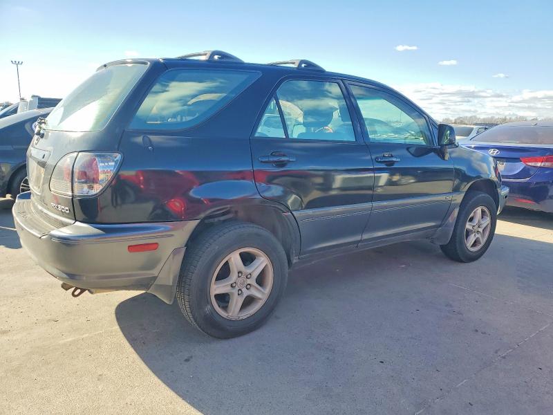Photo 3 from auction – 2003 LEXUS RX 300 with VIN JTJGF10U930158585