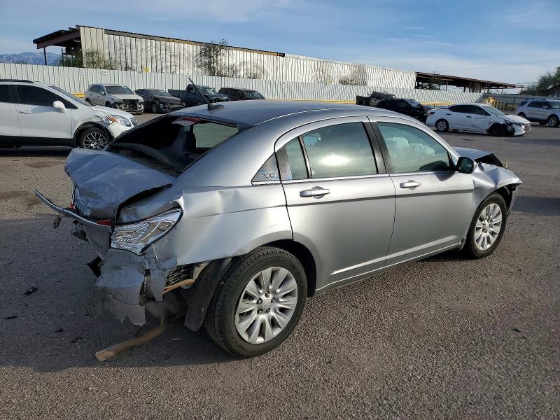 Photo 3 from auction – 2014 CHRYSLER 200 LX with VIN 1C3CCBAB0EN207700