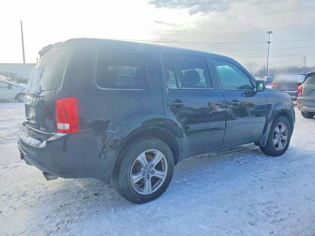 Photo 3 from auction – 2015 HONDA PILOT with VIN 5FNYF4H50FB024060