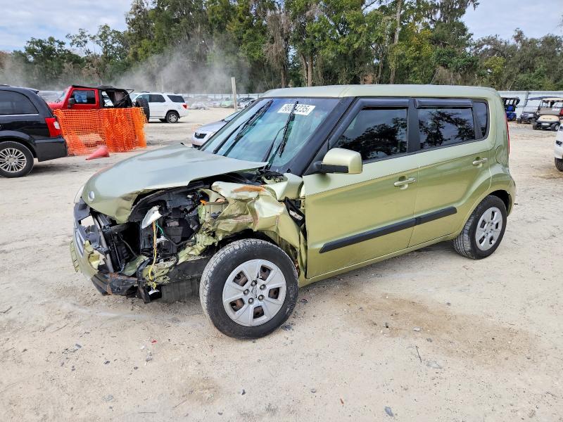 KIA SOUL 2013 with VIN KNDJT2A55D7634922 - Photo from auction