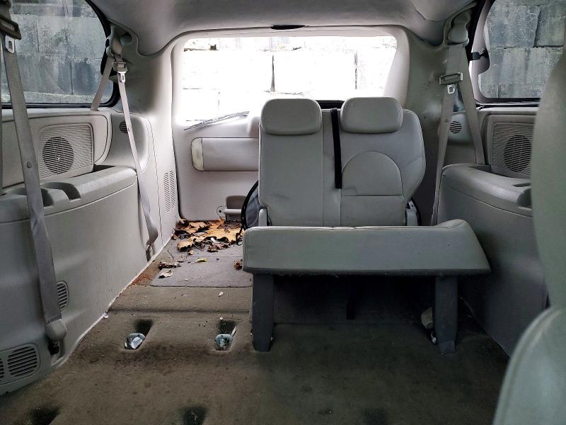 Photo 10 from auction – 2006 CHRYSLER TOWN & COU with VIN 2A8GP64L26R681870