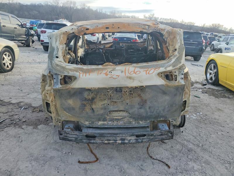 Photo 6 from auction – 2020 FORD ESCAPE with VIN 1FMCU9G68LUA85839