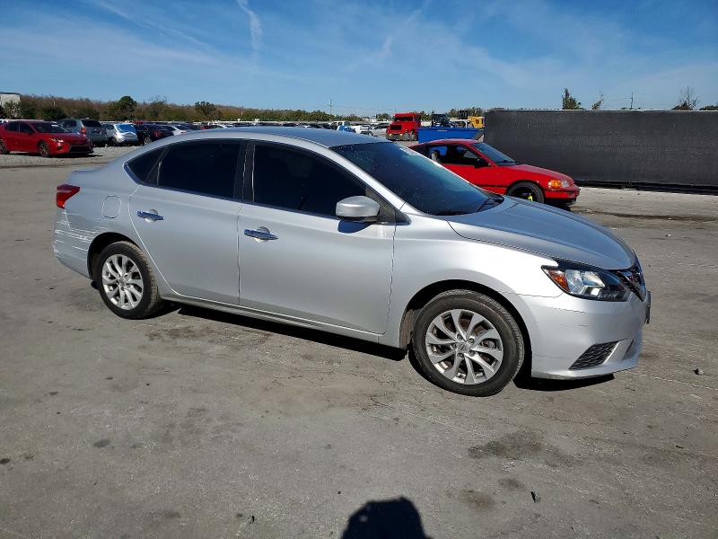 Photo 4 from auction – 2018 NISSAN SENTRA with VIN 3N1AB7AP0JL652904