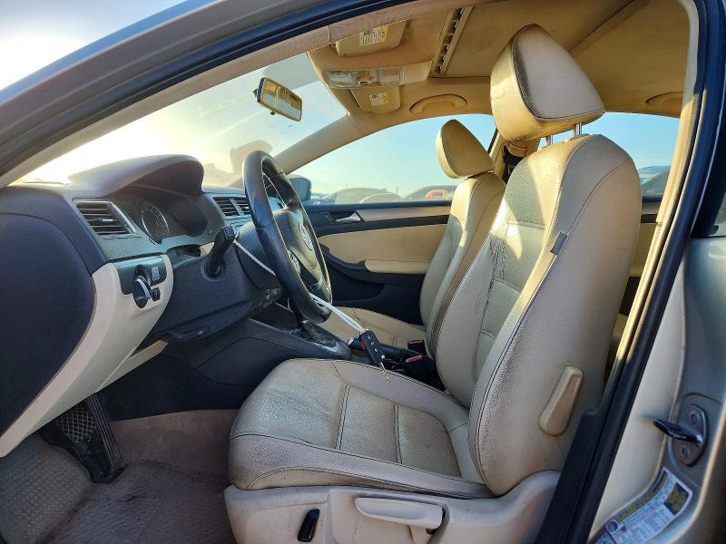 Photo 7 from auction – 2013 VOLKSWAGEN JETTA with VIN 3VWLL7AJ7DM248265