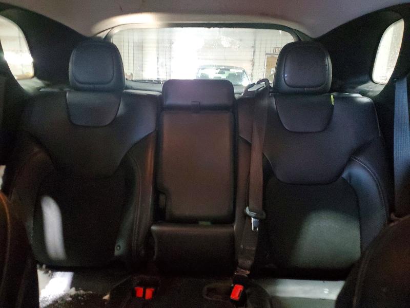 Photo 10 from auction – 2019 JEEP CHEROKEE with VIN 1C4PJMLBXKD402667