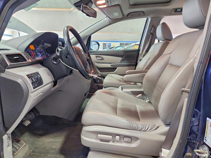 Photo 7 from auction – 2014 HONDA ODYSSEY TO with VIN 5FNRL5H96EB079388