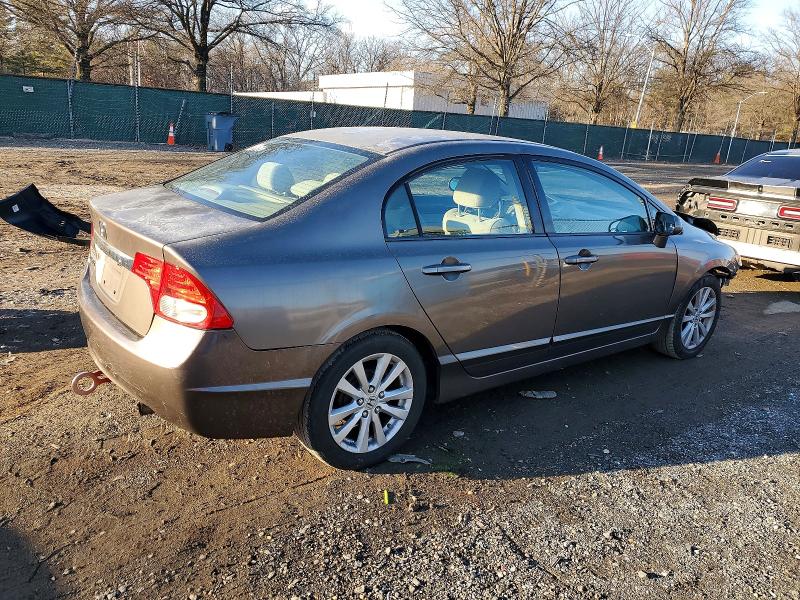Photo 3 from auction – 2011 HONDA CIVIC with VIN 2HGFA1F58BH548618
