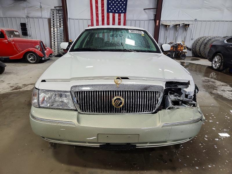 Photo 5 from auction – 2004 MERCURY GRAND MARQ with VIN 2MEFM74W24X655918
