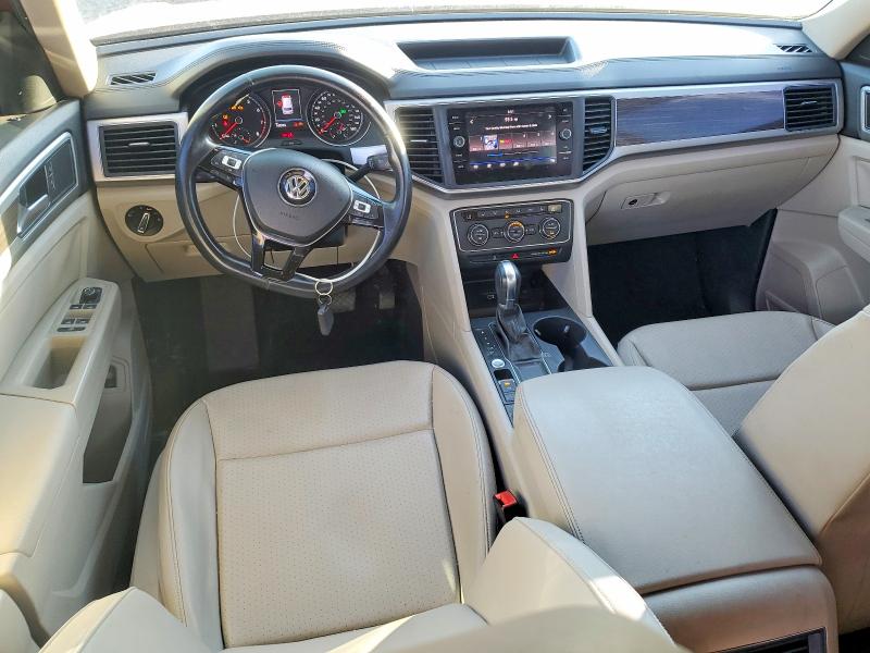 Photo 8 from auction – 2018 VOLKSWAGEN ATLAS with VIN 1V2DR2CA8JC509789