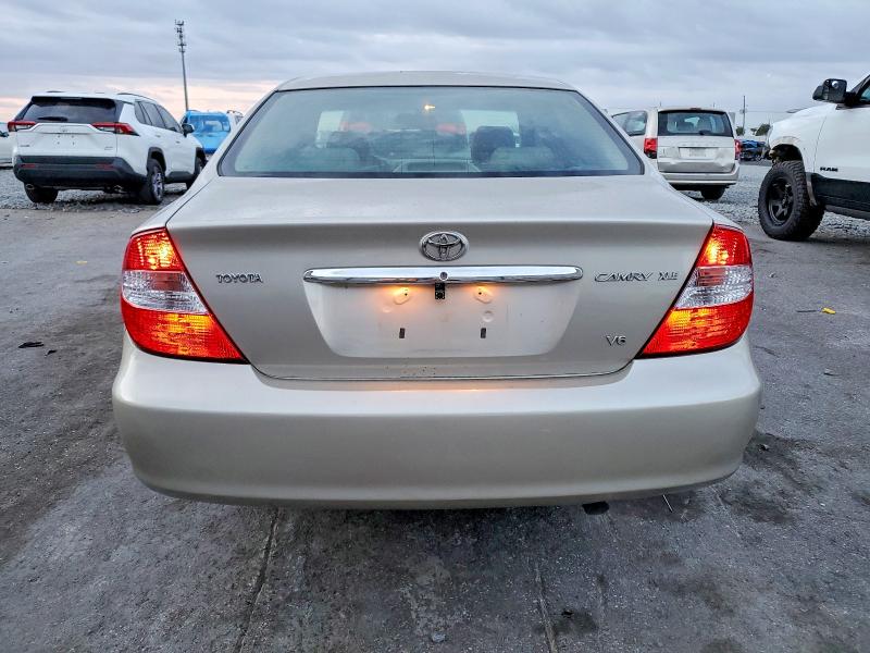 Photo 6 from auction – 2004 TOYOTA CAMRY LE with VIN 4T1BF32K94U067651