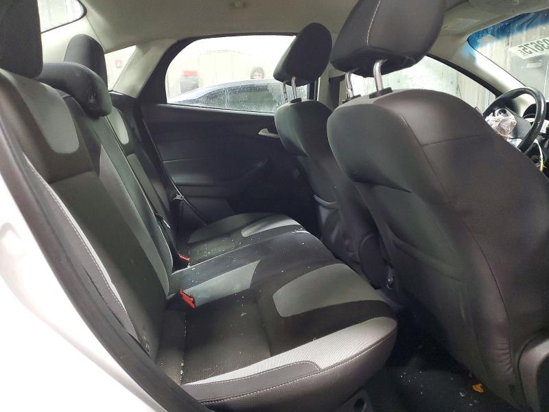 Photo 10 from auction – 2014 FORD FOCUS with VIN 1FADP3F2XEL364364