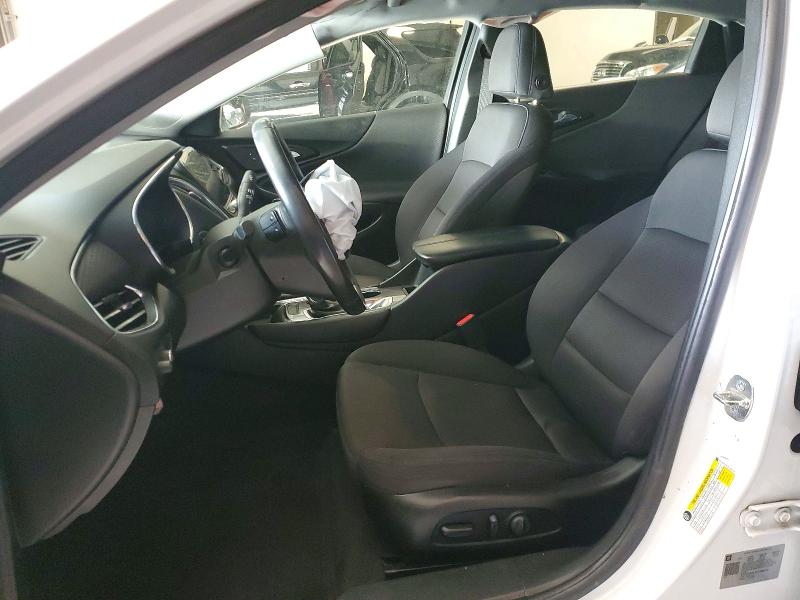 Photo 7 from auction – 2018 CHEVROLET MALIBU LT with VIN 1G1ZD5ST5JF269294