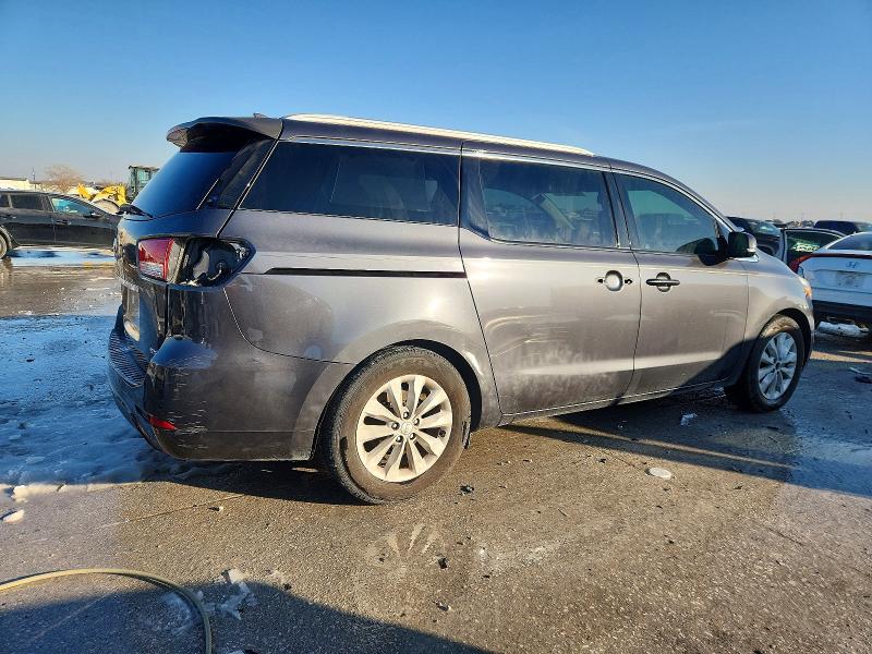 Photo 3 from auction – 2015 KIA SEDONA with VIN KNDMC5C12F6046767