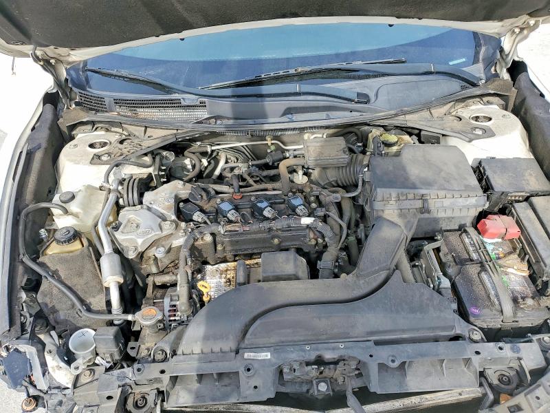 Photo 11 from auction – 2016 NISSAN ALTIMA 2.5 with VIN 1N4AL3AP0GC271194