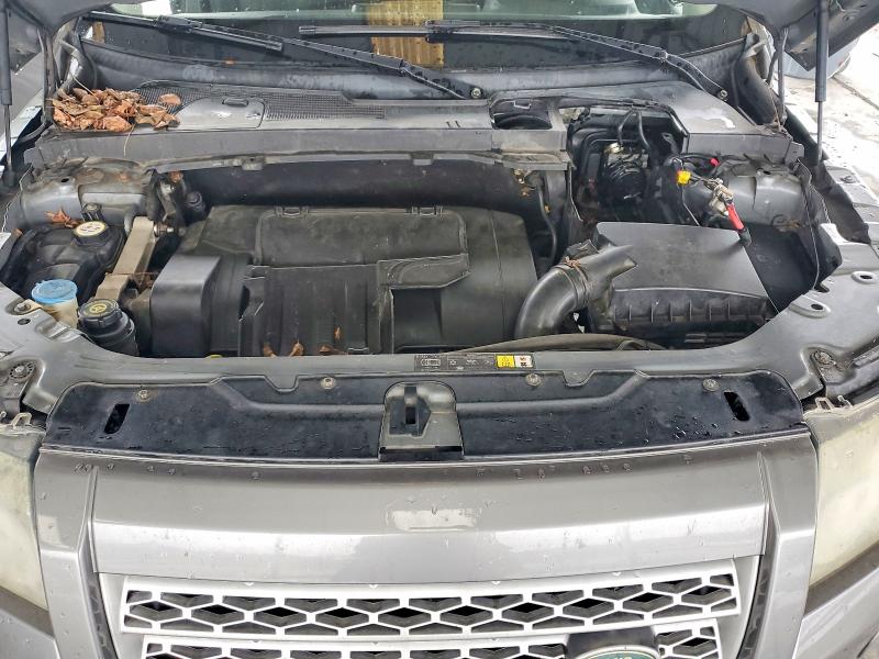 Photo 11 from auction – 2010 LAND ROVER LR2 with VIN SALFR2BN7AH156326