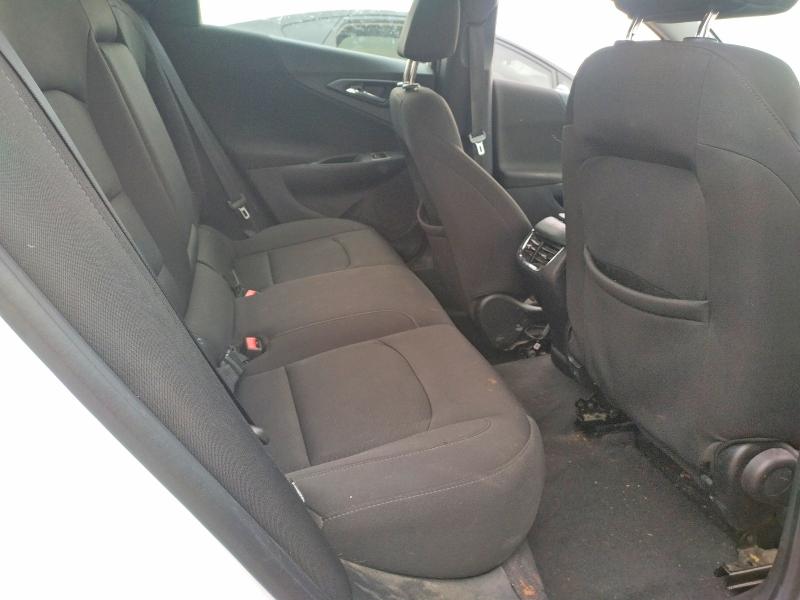 Photo 10 from auction – 2019 CHEVROLET MALIBU with VIN 1G1ZD5ST7KF128051