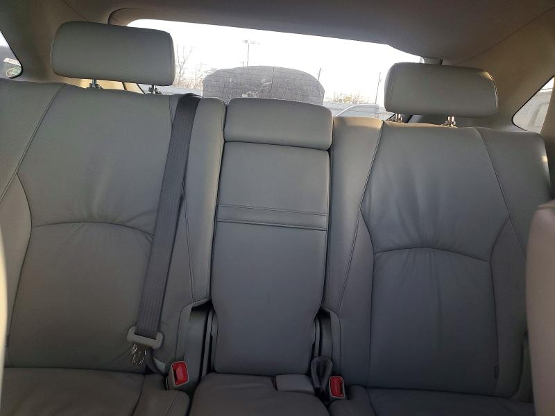 Photo 10 from auction – 2004 LEXUS RX 330 with VIN JTJGA31U440043371