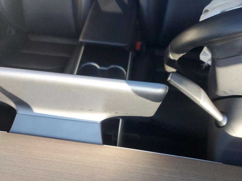 Photo 9 from auction – 2018 TESLA MODEL 3 with VIN 5YJ3E1EA6JF043671