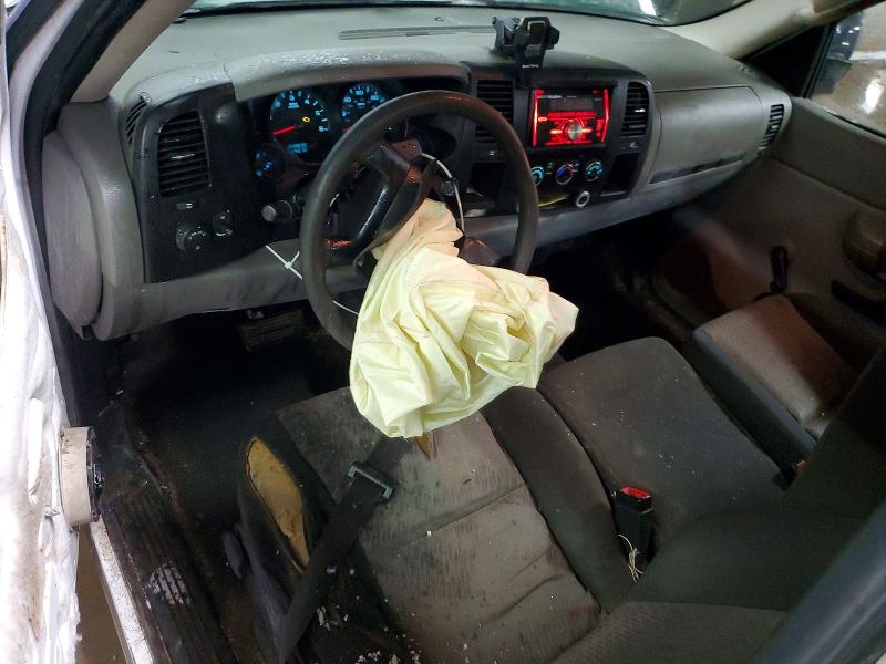 Photo 8 from auction – 2007 CHEVROLET SILVERADO with VIN 1GCEC14C57Z574879