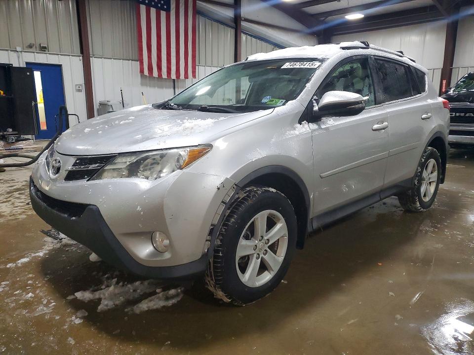 TOYOTA RAV4 2013 with VIN 2T3WFREV8DW069957 - Photo from auction
