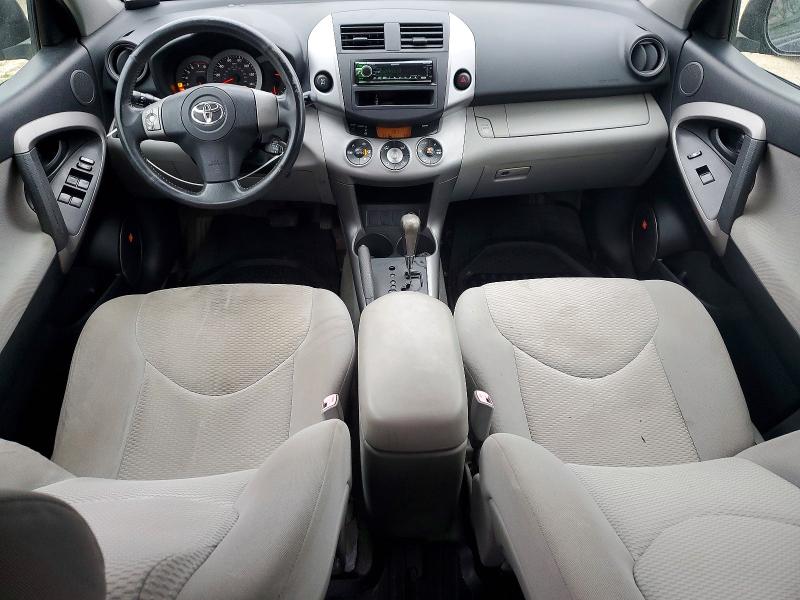 Photo 8 from auction – 2006 TOYOTA RAV4 with VIN JTMBD31V565011094
