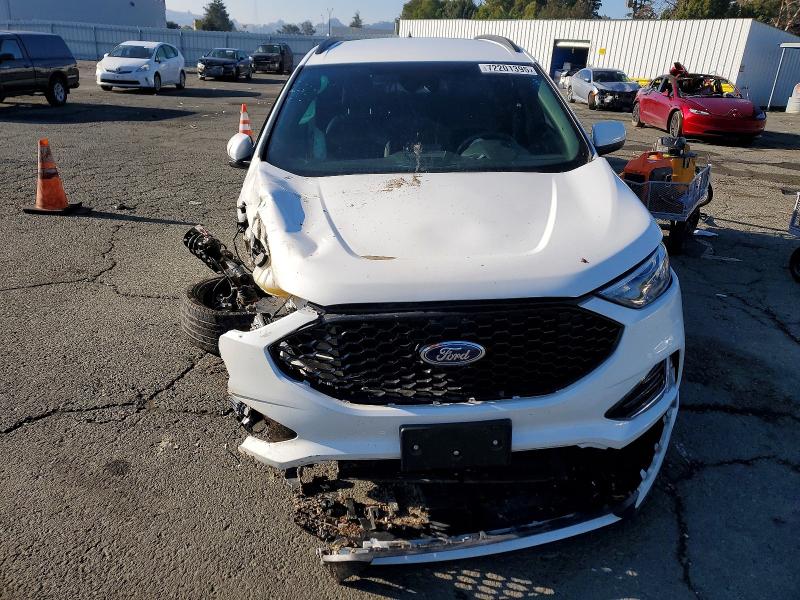 Photo 5 from auction – 2023 FORD EDGE with VIN 2FMPK4J9XPBA12965