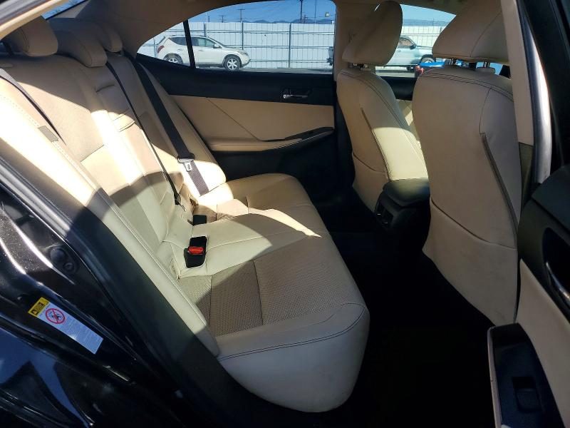 Photo 10 from auction – 2014 LEXUS IS with VIN JTHBF1D23E5014847