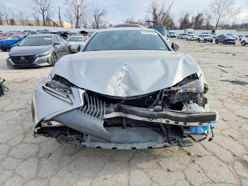 Photo 5 from auction – 2016 LEXUS RC 200T with VIN JTHHA5BC9G5003236