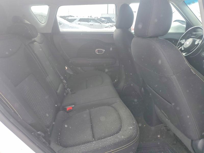 Photo 11 from auction – 2016 KIA SOUL + with VIN KNDJP3A57G7380774
