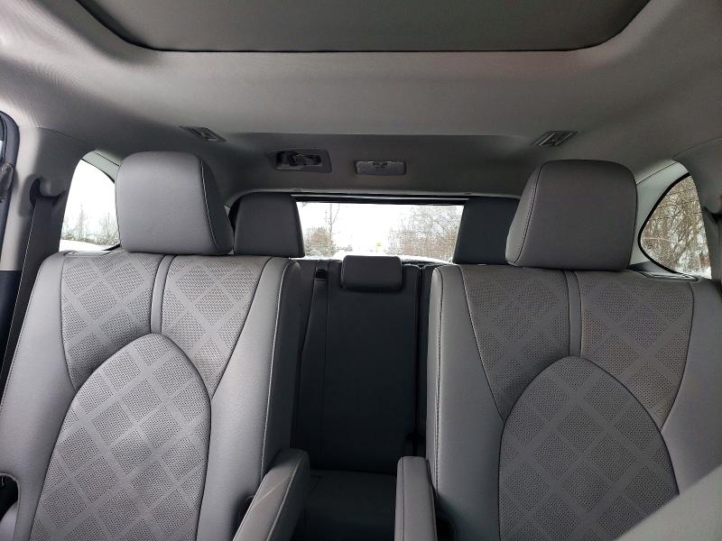 Photo 10 from auction – 2020 TOYOTA HIGHLANDER with VIN 5TDFZRBH5LS038669