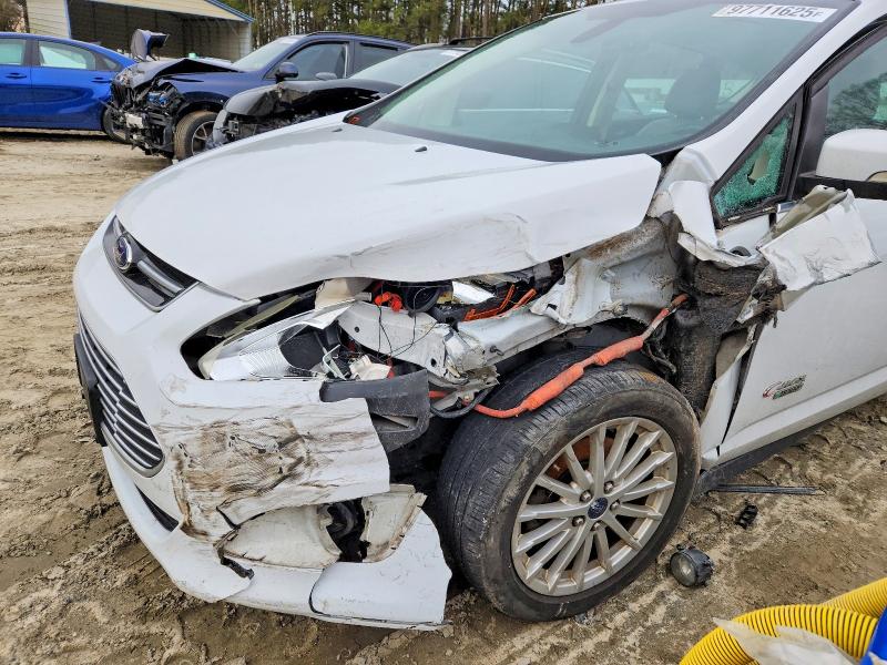 Photo 9 from auction – 2013 FORD C-MAX with VIN 1FADP5CUXDL539759