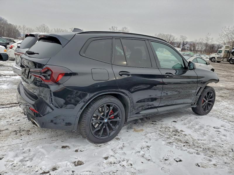 Photo 3 from auction – 2022 BMW X3 XDRIVE3 with VIN 5UX53DP01N9K07024