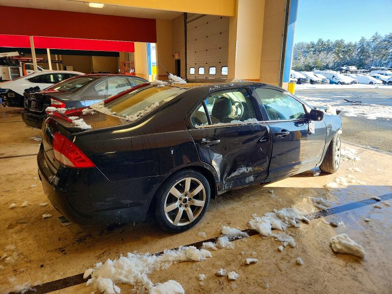 Photo 3 from auction – 2010 MERCURY MILAN PREM with VIN 3MEHM0JA7AR663421