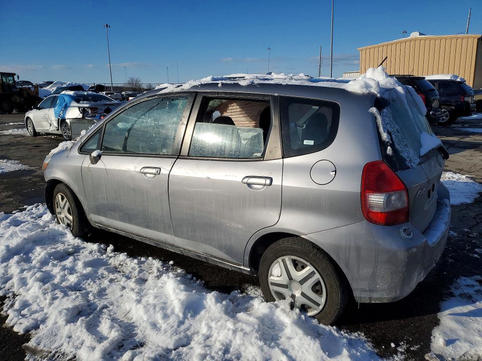 Photo 2 from auction – 2008 HONDA FIT with VIN JHMGD38428S001418