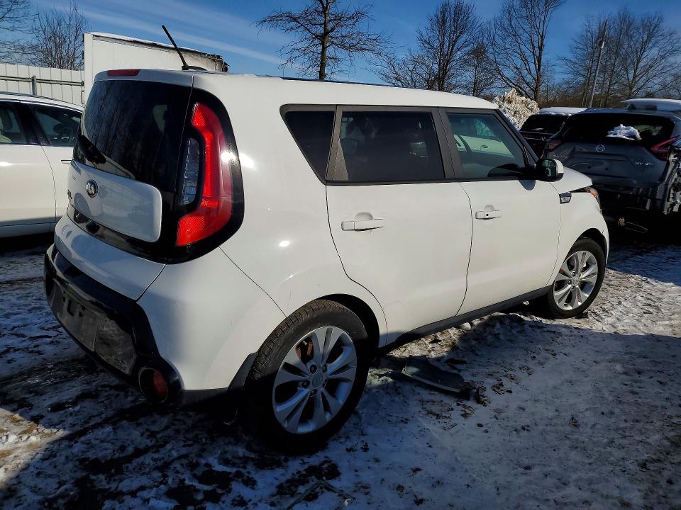 Photo 3 from auction – 2016 KIA SOUL + with VIN KNDJP3A53G7333385