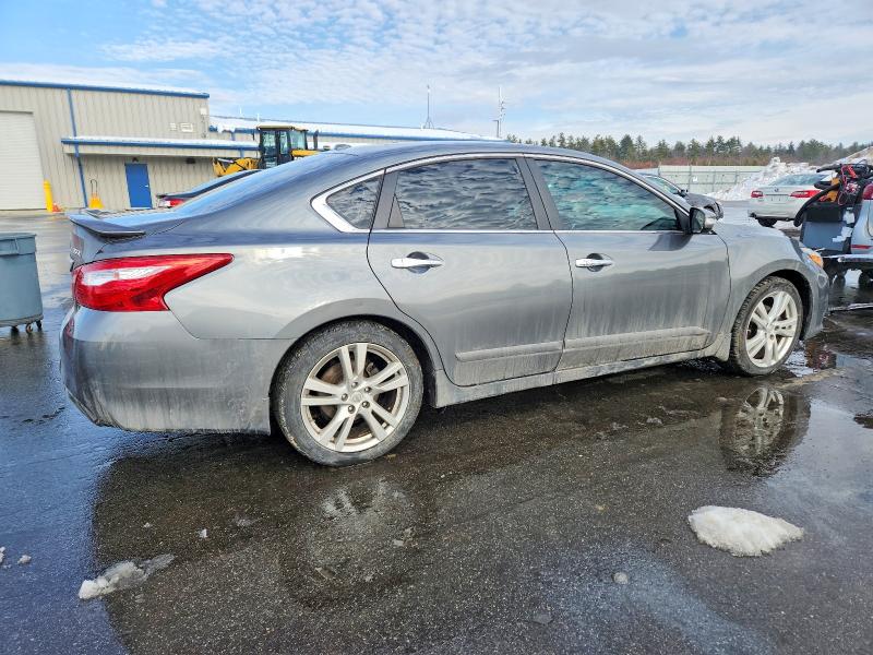 Photo 3 from auction – 2017 NISSAN ALTIMA 3.5 with VIN 1N4BL3AP4HC249110