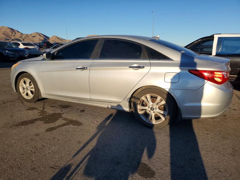 Photo 2 from auction – 2013 HYUNDAI SONATA with VIN 5NPEC4AC7DH694496
