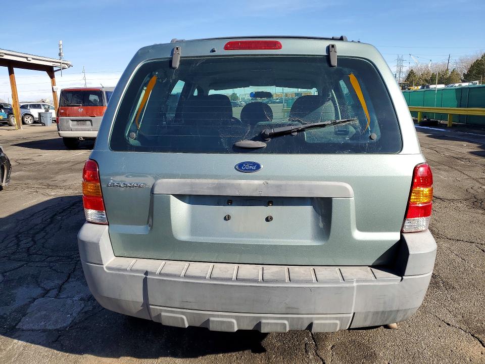 Photo 6 from auction – 2007 FORD ESCAPE XLS with VIN 1FMYU92Z27KA39965