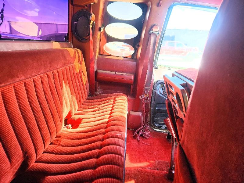 Фото 10 с аукциона – 1992 GMC SIERRA C15 с VIN 2GTEC19K4N1519037