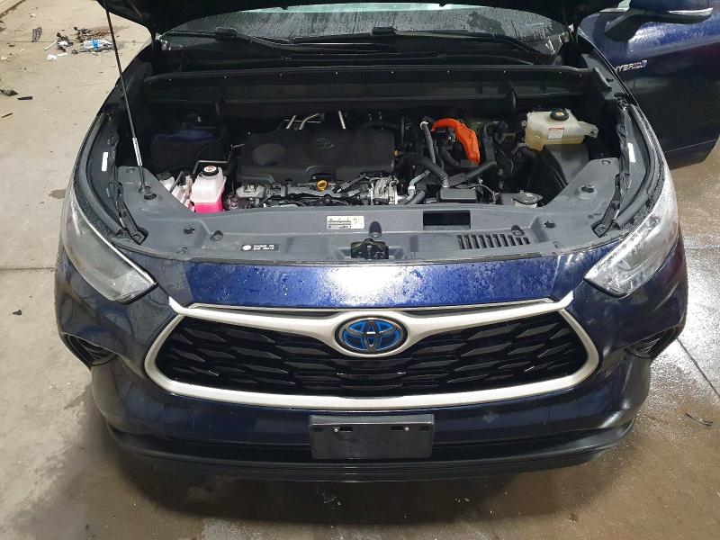Photo 12 from auction – 2021 TOYOTA HIGHLANDER with VIN 5TDGBRCH4MS517349