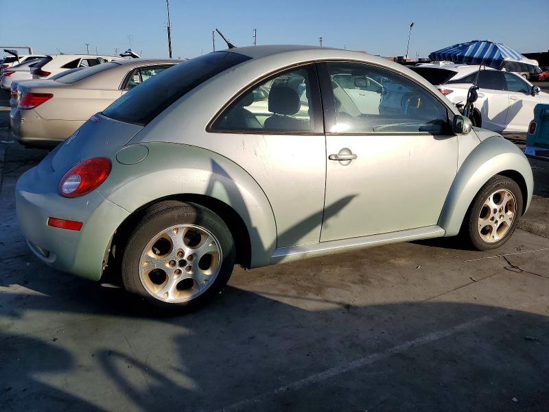 Photo 3 from auction – 2010 VOLKSWAGEN NEW BEETLE with VIN 3VWPG3AG0AM010255