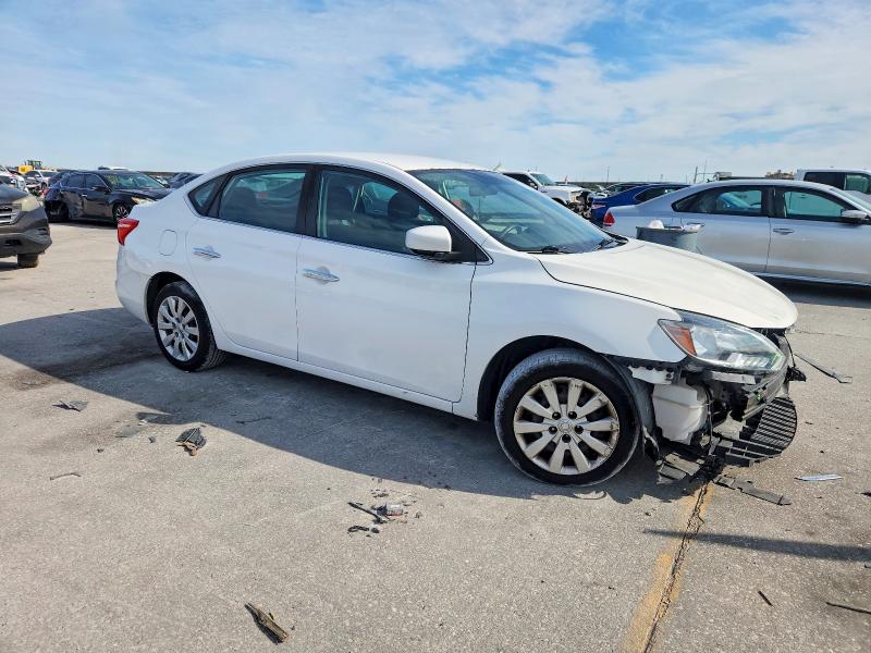 Photo 4 from auction – 2017 NISSAN SENTRA S with VIN 3N1AB7AP7HY284752