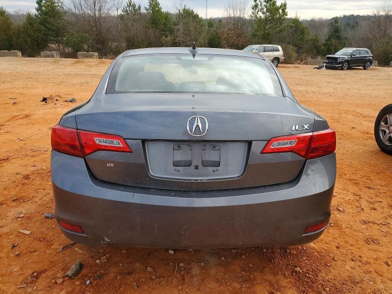 Zdjęcie 6 z aukcji – 2013 ACURA ILX z VIN 19VDE1F38DE011893