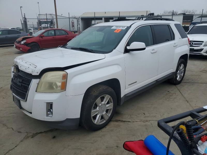 GMC TERRAIN SL 2013 with VIN 2GKALSEK7D6300864 - Photo from auction