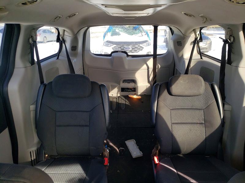 Photo 10 from auction – 2010 DODGE GRAND CARA with VIN 2D4RN5D14AR273090