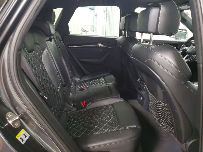 Снимка 10 от търг – 2018 AUDI SQ5 PREMIU с VIN WA1A4AFY1J2067489